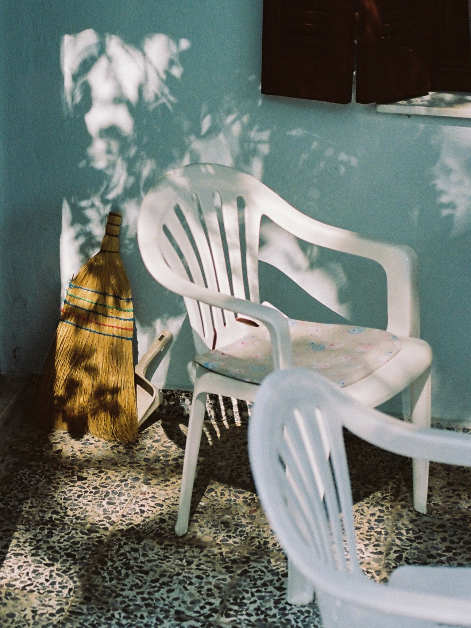 687a236960f46d5a98dff52b_chair-broom_1758195310109.jpg